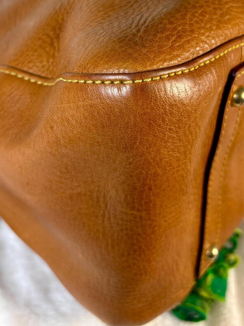 Dooney and Bourke (Old Large) Florentine Tassel Satchel in Chestnut w/ Chain - Picture 10 of 16
